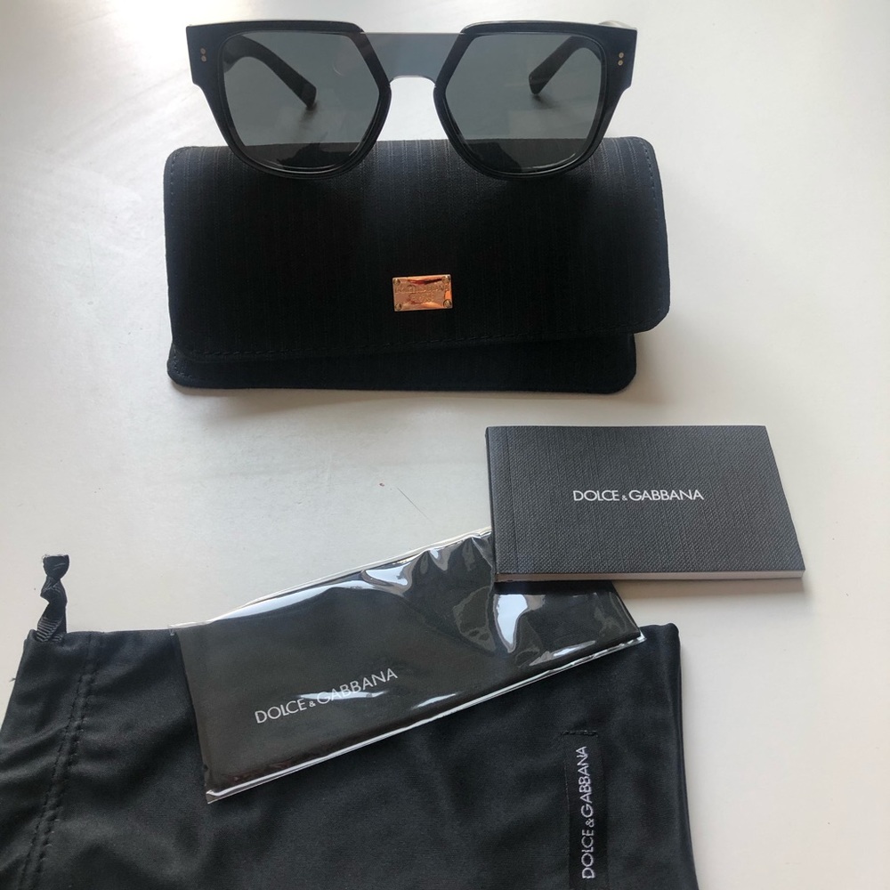 Dolce&Gabbana Black Aviator sunglasses